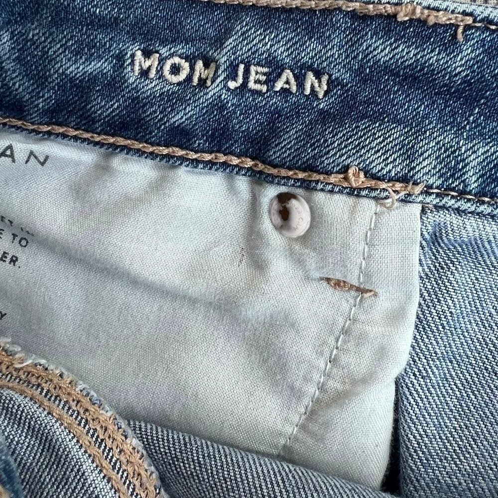 American Eagle Mom Jeans Bundle Y2K Light Wash Distressed Denim Sz 16 - Picture 8 of 16